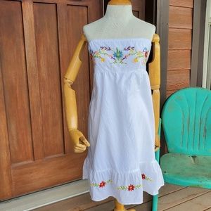 Boho Embroidered White Cotton Floral Sundress sz L